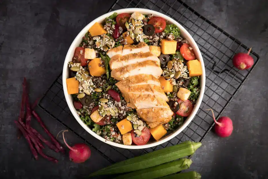 chicken quinoa bowl